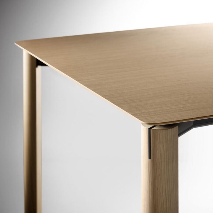 LAGA TABLE